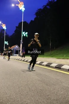 Runner Photo 4291409