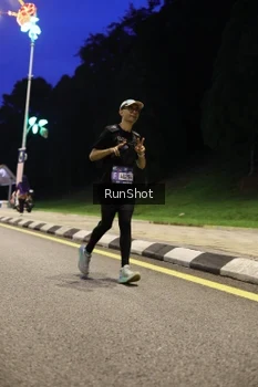 Runner Photo 4291413