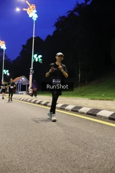 Runner Photo 4291419