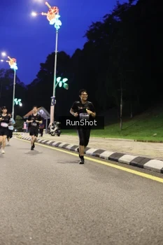 Runner Photo 4291429