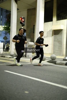 Runner Photo 4291448
