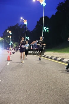 Runner Photo 4291449