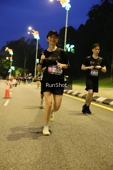 Runner Photo 4291452