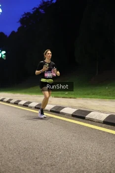 Runner Photo 4291472