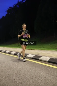 Runner Photo 4291474
