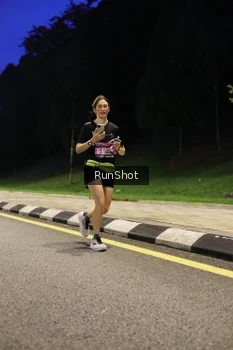 Runner Photo 4291475