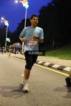 Runner Photo 4291476