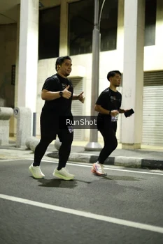 Runner Photo 4291547