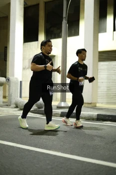 Runner Photo 4291557