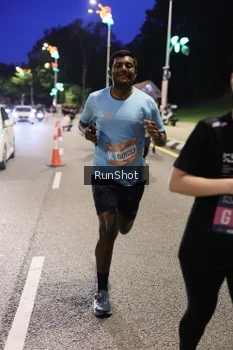 Runner Photo 4291573