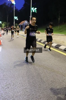 Runner Photo 4291589