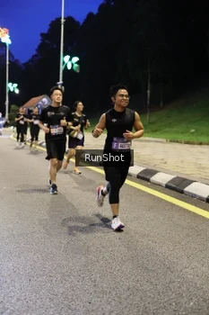 Runner Photo 4291635