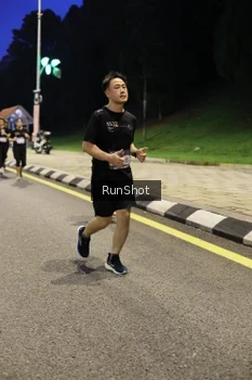 Runner Photo 4291636