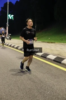 Runner Photo 4291641