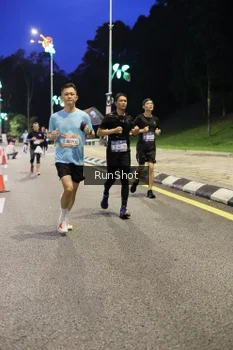Runner Photo 4291665