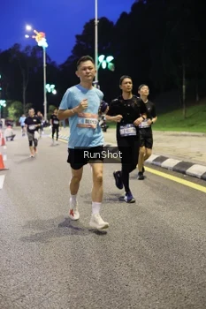 Runner Photo 4291669