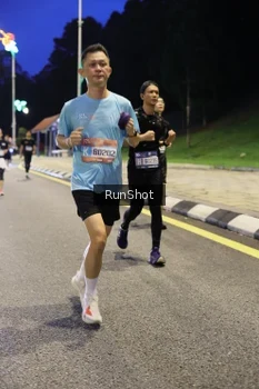 Runner Photo 4291673