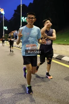 Runner Photo 4291701