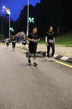 Runner Photo 4291703