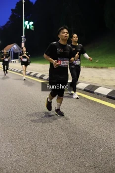 Runner Photo 4291717