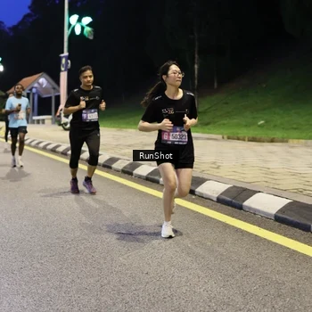 Runner Photo 4291726