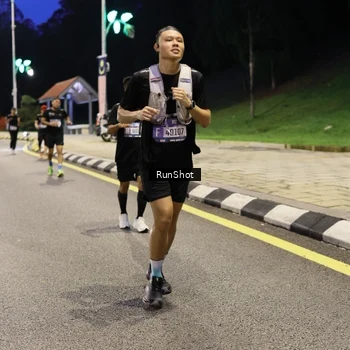 Runner Photo 4291877