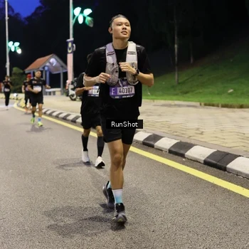 Runner Photo 4291883