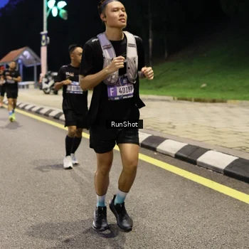 Runner Photo 4291901