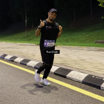 Runner Photo 4292040