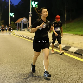 Runner Photo 4292109