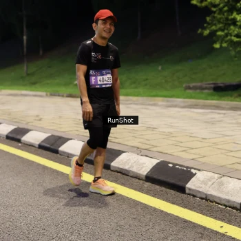 Runner Photo 4292111