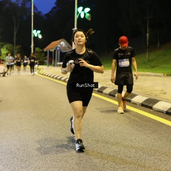 Runner Photo 4292120