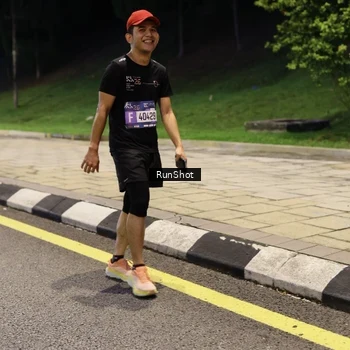 Runner Photo 4292129