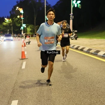 Runner Photo 4292186