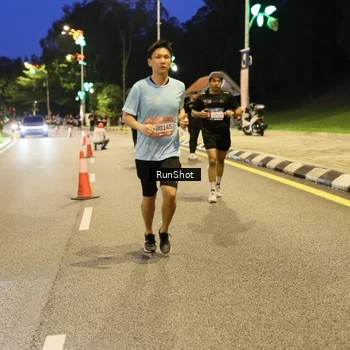 Runner Photo 4292187