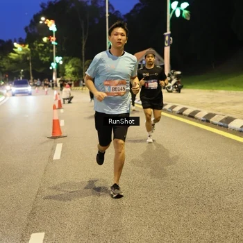 Runner Photo 4292188