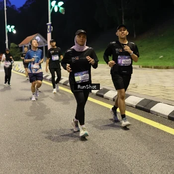 Runner Photo 4292235