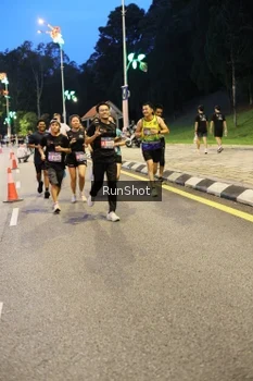 Runner Photo 4292360