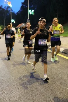 Runner Photo 4292364