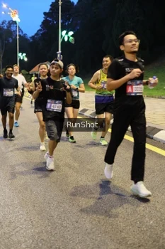 Runner Photo 4292370