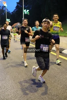 Runner Photo 4292372