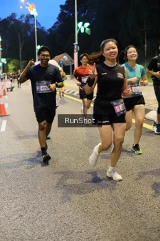 Runner Photo 4292375