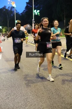 Runner Photo 4292377
