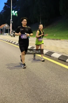 Runner Photo 4292387