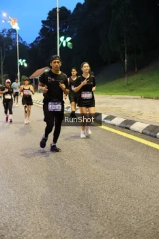 Runner Photo 4292399
