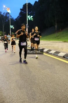 Runner Photo 4292403