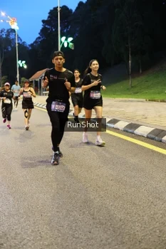 Runner Photo 4292407