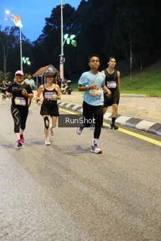 Runner Photo 4292415