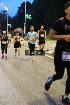 Runner Photo 4292420