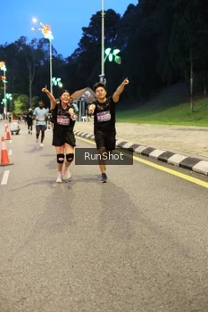 Runner Photo 4292457